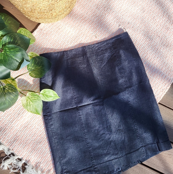 LOFT denim skirt - Picture 2 of 8